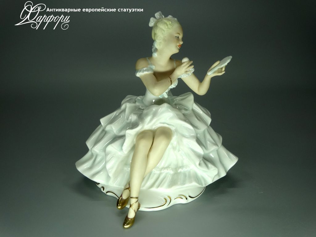 Купить фарфоровые статуэтки Schaubach Kunst, Балерина с зеркальцем, Германия